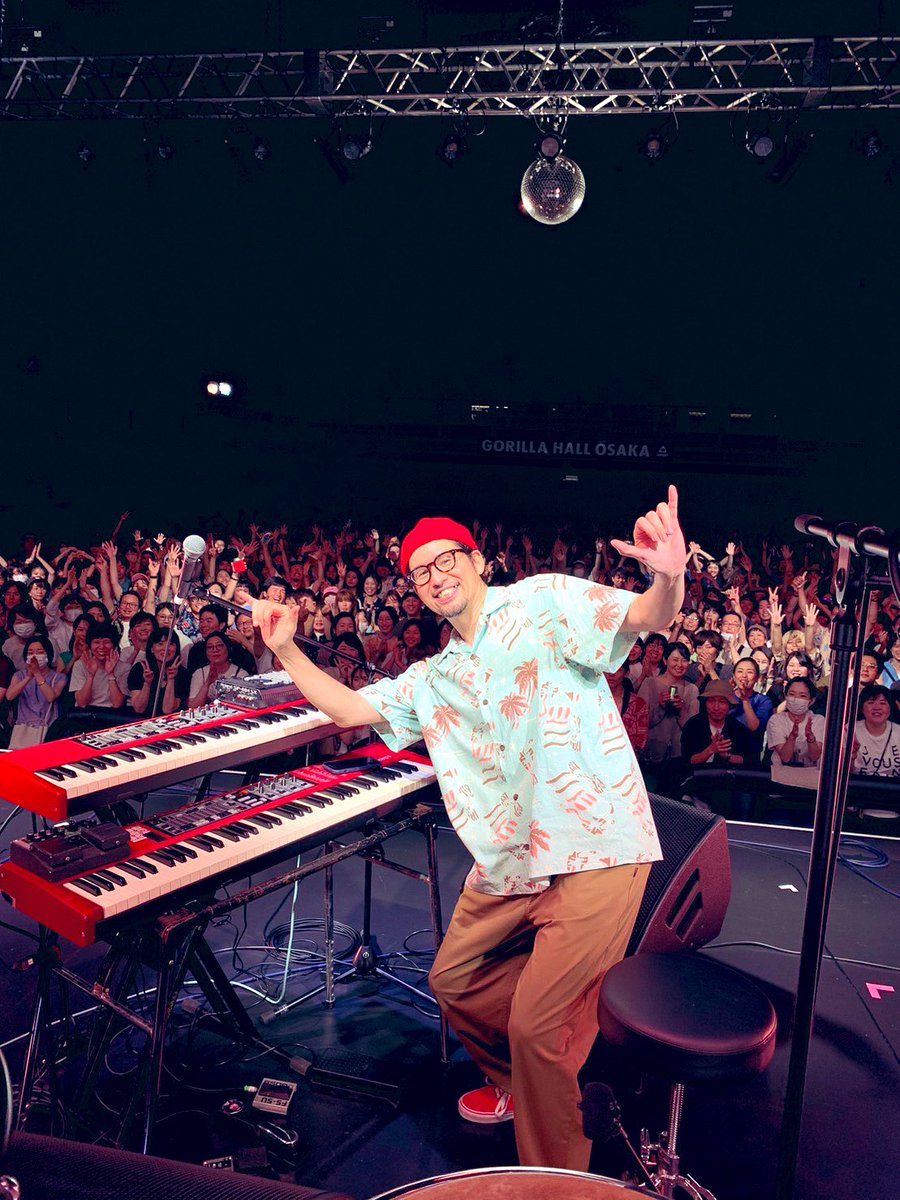 YSIG's tweet photo. 昨夜の8.6 大阪 GORILLA HALL「harmonious」最高でした🦍🥁🪘🔥

ご来場の皆様、ペトロールズの皆様、会場スタッフの皆様はじめ各関係者の皆様ありがとうございました☮️🏝️⛱️😎🤙

次のライブは9/2（土）大阪 服部緑地野外音楽堂で「SLOW DAYS」￼
大阪づいてますね🐯

引き続きよろしくお願いします！ https://t.co/otg4useTDx