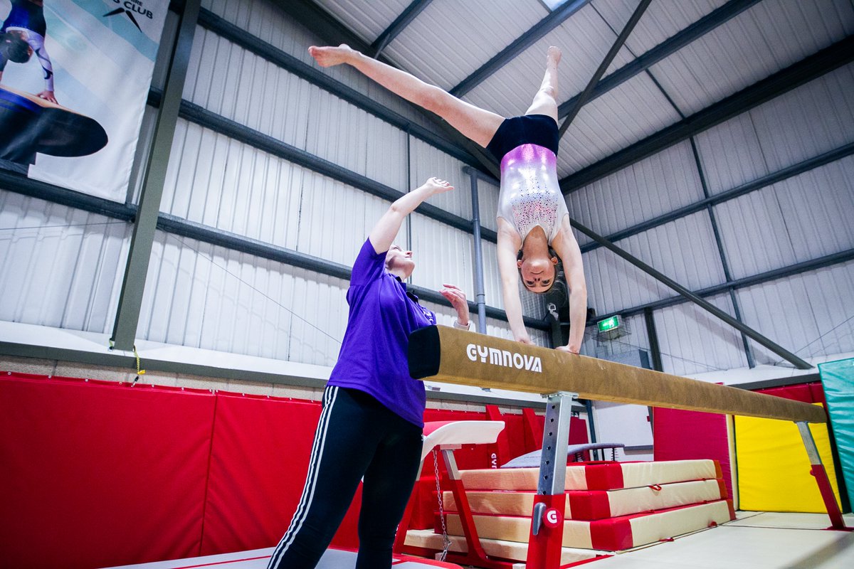 ScotGymnastics's tweet photo. A1: Our club services team are here to help clubs to break down barriers in accessing our sport, supporting them to move into new facilities to give disused industrial spaces a new life and create eco-friendly homes for gymnastics 🏠🤝🏻 🤸🏻‍♀️#SportHour https://t.co/xV0PbvWUMf