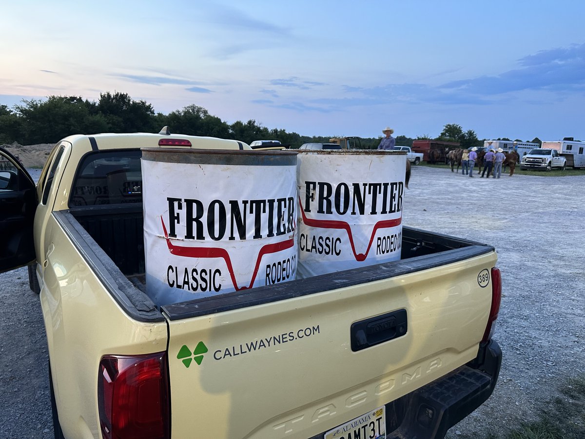 callwaynes's tweet photo. We had a fantastic time this weekend being a sponsor for the Inaugural Pike Road FFA Rodeo! All proceeds benefitted the Pike Road FFA students and teachers. Thank you for having us, Pike Road FFA & Frontier Classic Rodeo Co. ๐ค ๐ฎ
#WaynesPestControl #FFA #PikeRoadAL #Rodeo https://t.co/cqjdgW9t8d
