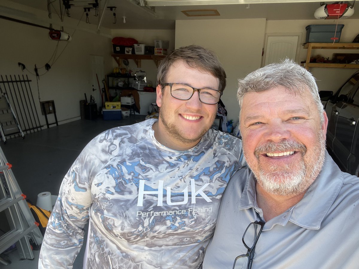 Great running into this former Trojan Lineman this summer, AJ Piper! #TrojanStrong #TrojanFamily