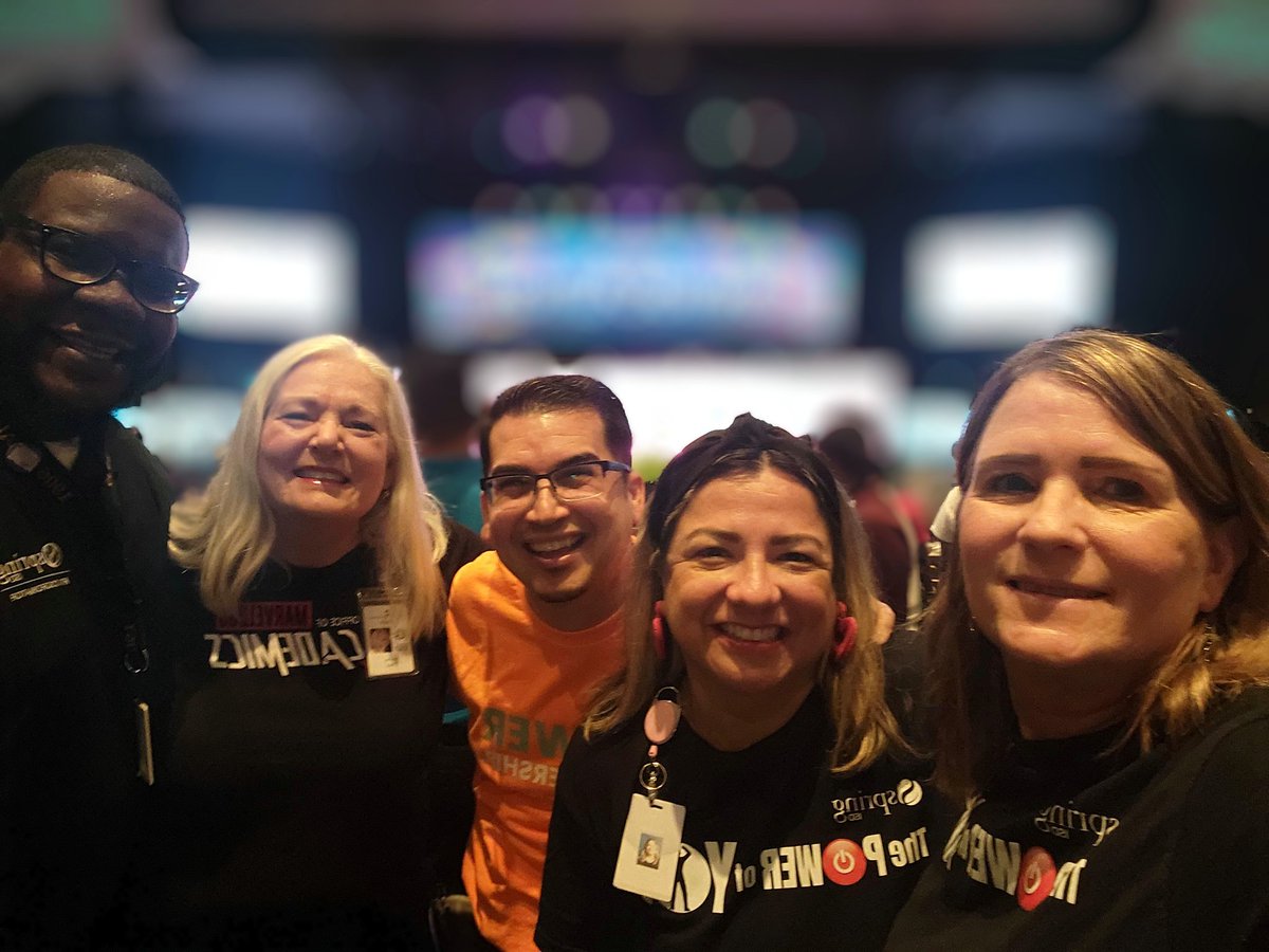 Lori Carroll tweet media