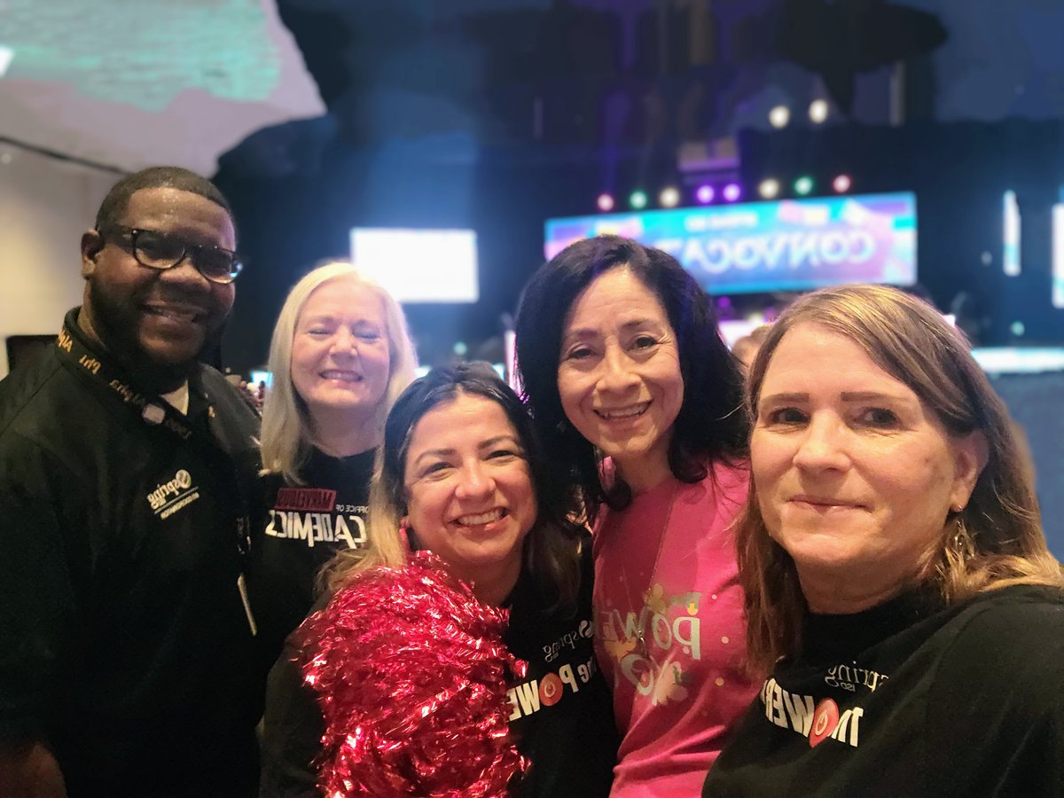 Lori Carroll tweet media