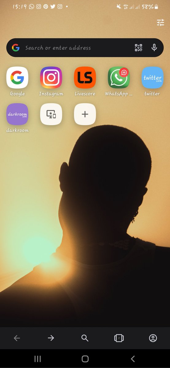 therealnsi's tweet photo. @opera Here's mine. Photographed by mee💫🤭 https://t.co/DZKQpNdR3z