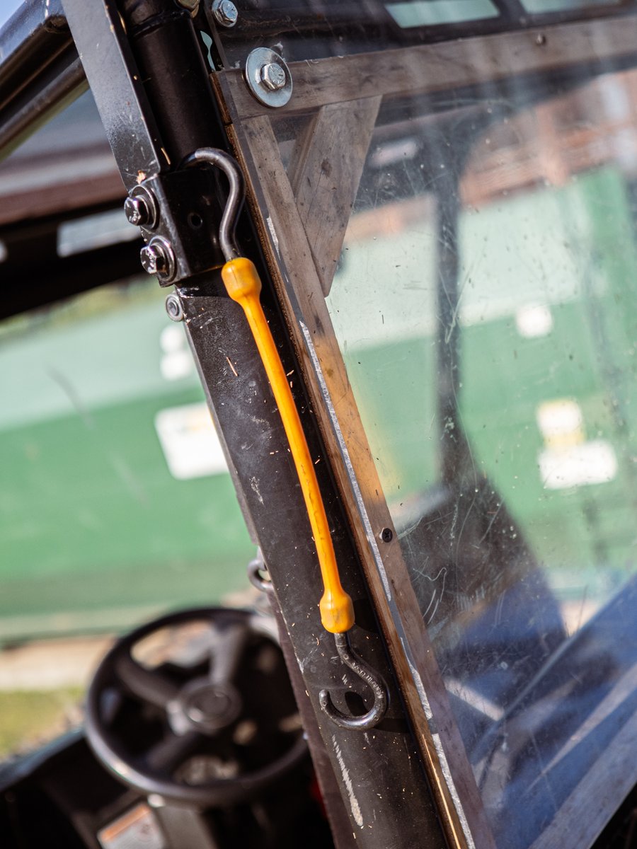 Bihlerflexllc's tweet photo. The Perfect Bungee products are made out of Flexa-Pure. Flexa-Pure is a proprietary polyurethane that is UV-resistant, chemical-resistant, fuel-resistant, waterproof, oil resistant and is tested to keep working in the harshest weather conditions. Made in the USA! https://t.co/5HQyjPdm3d
