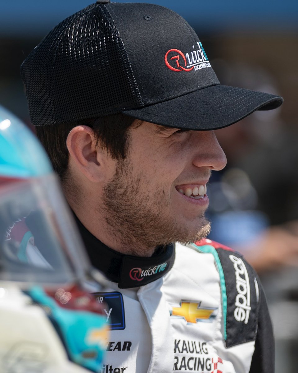 StepOneMSports's tweet image. All smiles from our ambassadors at their @IndyCar and @NASCAR_Xfinity race weekends in Tennessee and Michigan! 😁

📸: @RGrosjean, @KauligRacing 

#StepOneMotorsports #StepOneAutomotive | @StepOneAuto