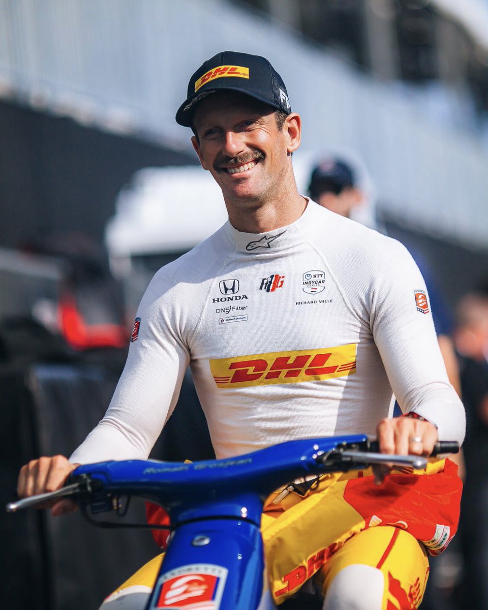 StepOneMSports's tweet image. All smiles from our ambassadors at their @IndyCar and @NASCAR_Xfinity race weekends in Tennessee and Michigan! 😁

📸: @RGrosjean, @KauligRacing 

#StepOneMotorsports #StepOneAutomotive | @StepOneAuto