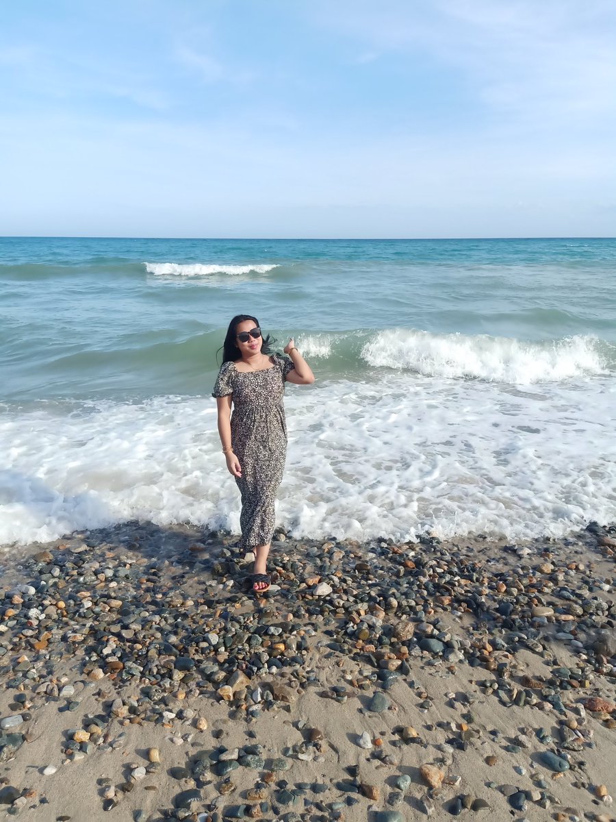 RenzKrizzle02's tweet photo. 💙🤰🤰 https://t.co/84puBk4sIh