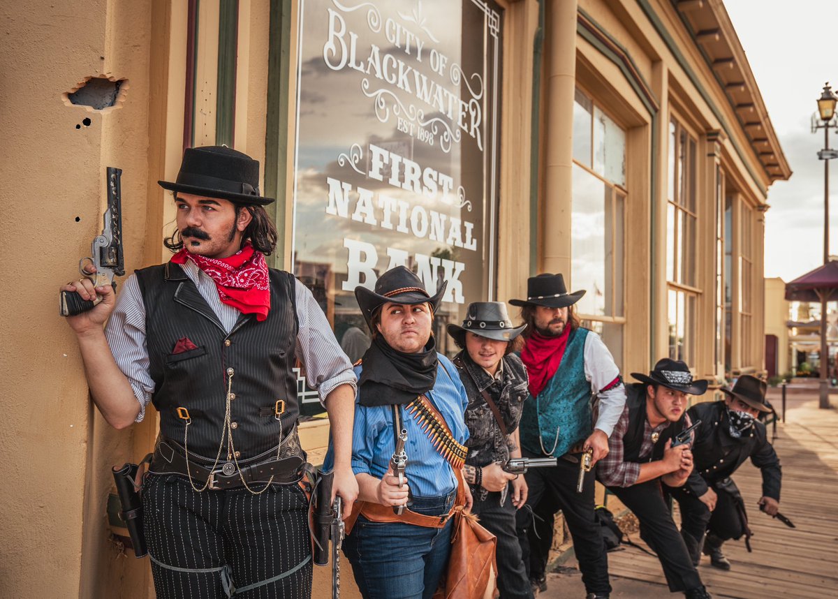 MetallicDawns's tweet photo. In honor of RDR coming to PS4 &the Switch, Lemme share some more cosplay photos!
Big thanks to CostanazoCreations for capturing and editing these FANTASTIC photos from #TombstoneRedemption!
#RDR2 #RDR #RedDeadRedemption #RedDeadRedemption2 #Dutchvanderlinde #vanderlinde https://t.co/r0IcU5siK0