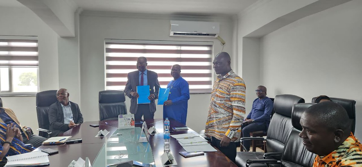 The Public Utility Workers’ Union of TUC Ghana, on Thursday 3rd August 2023, signed new Collective Agreements with the Ghana Water Ltd. The new agreements are operational for 2023 - 2024 fiscal years.