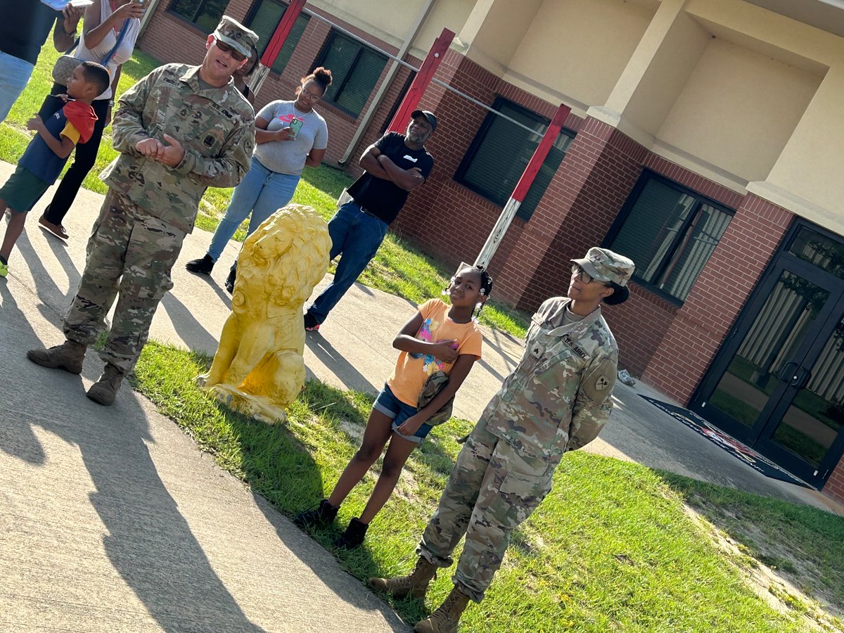 215Cavalry's tweet photo. Congratulations to SGT Jordan as she is promoted to the rank of SSG with the help of her family #USArmy #194thBDE #MCOE https://t.co/GJlCWI1M0P