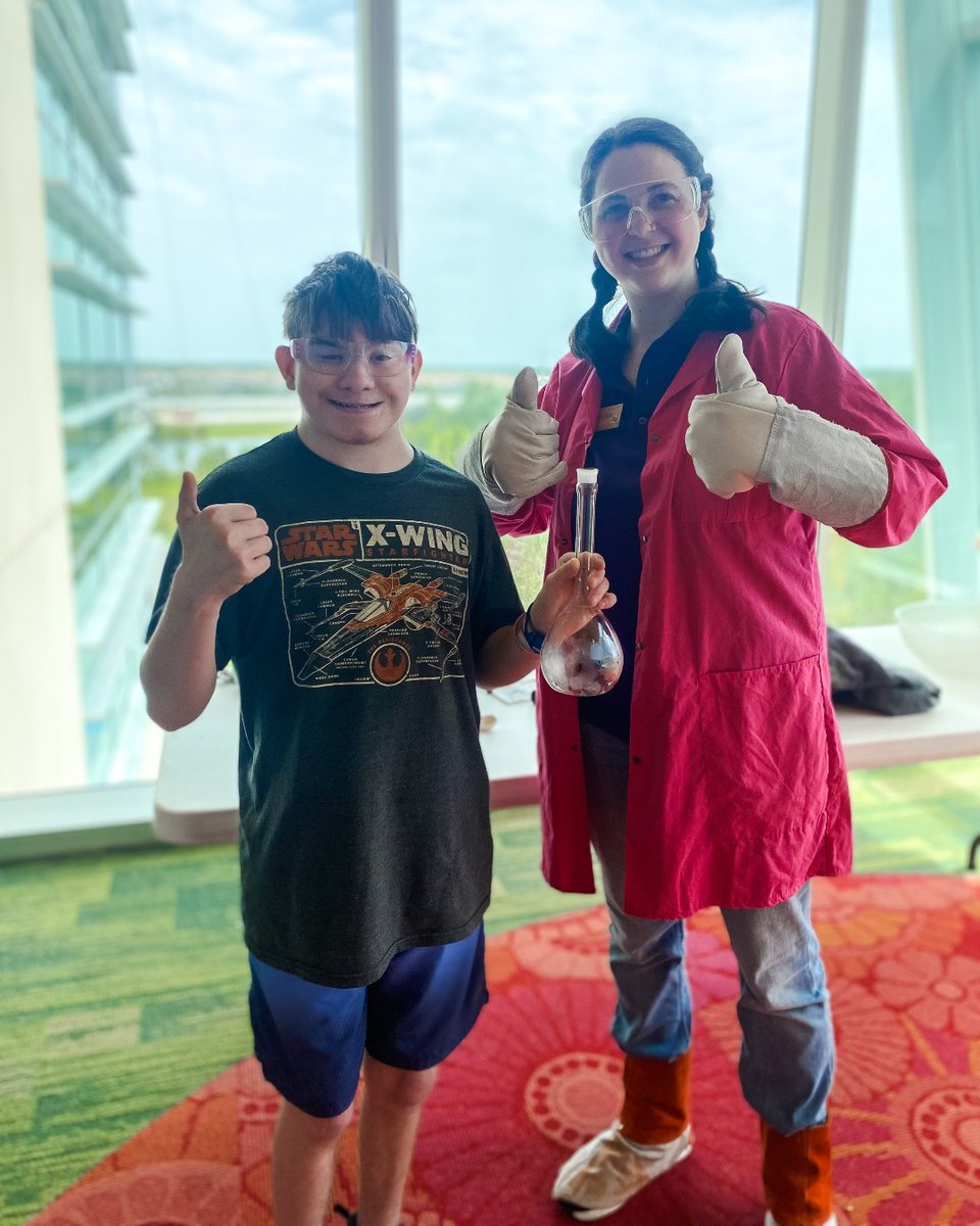 Nemours's tweet photo. .@orlandoscience brought interactive science fun to Nemours Children's Hospital! Our scientists explored states of matter, learned about physical vs. chemical changes in our 8-week Summer Explorers Camp. More learning ahead with hands-on activities and experiments to come! 🔬🌟 https://t.co/LYN2NFe4er