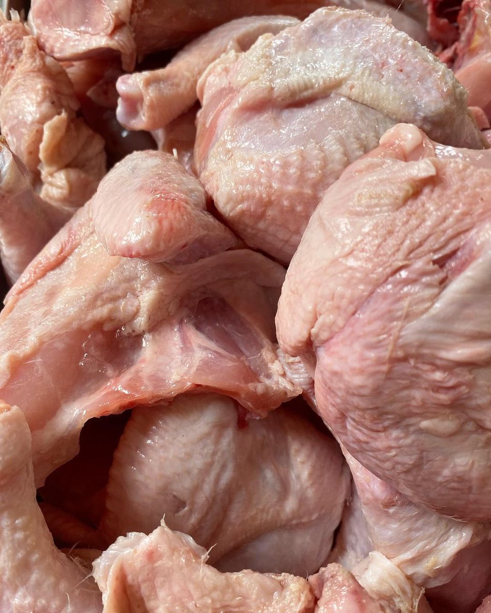 Fresh chicken is available for order 

Price : N2,500 per kg 

Send us a DM to order 😍

Location : Lagos, Nigeria

#freshchicken #frozenfoods #frozenfoodsinlagos #Bbnaija #BBNaijaAllStar #BBNaijaAllStars