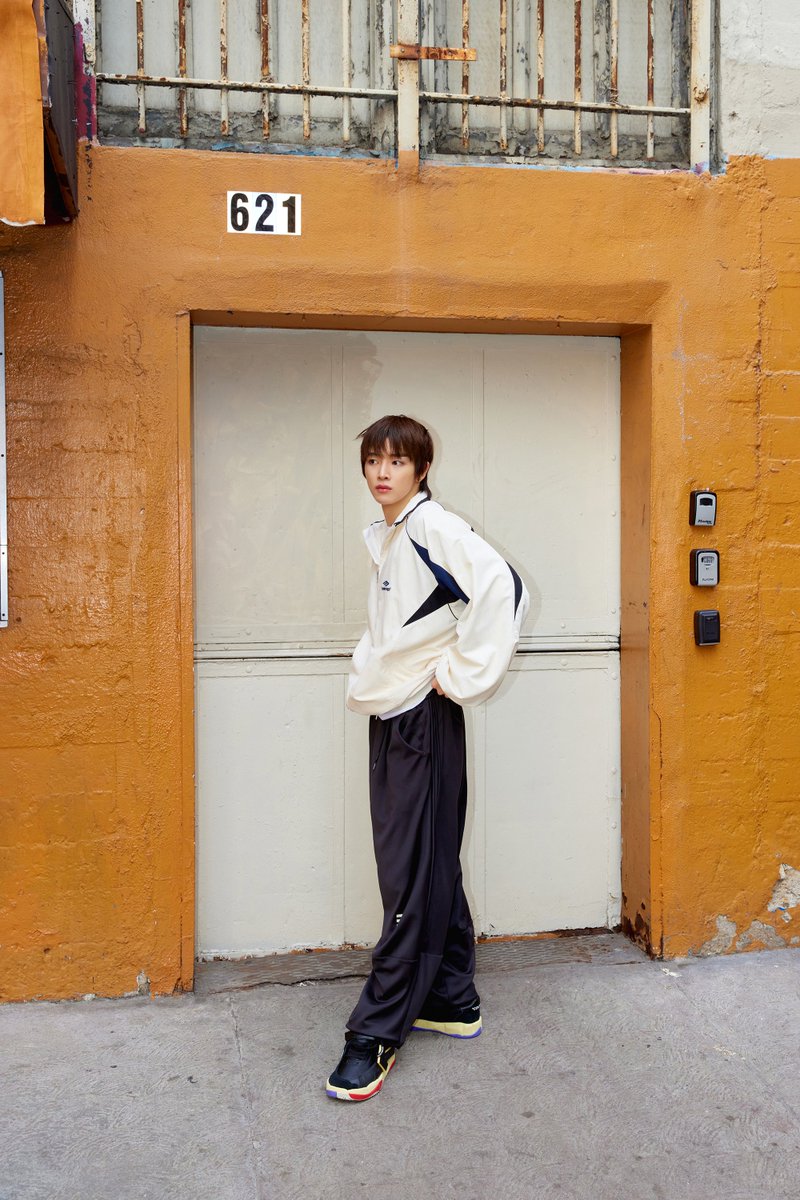 Pull it back, that #Siren
#SUNGCHAN #성찬

youtu.be/tZYsvAoSNxQ

【Get A Guitar - The 1st Single Album】
➫ 2023.09.04 6PM (KST)

💿Pre-save &amp; Pre-order
riize.lnk.to/GetAGuitar

#RIIZE #라이즈
#RISEandREALIZE
#GetAGuitar #RIIZE_GetAGuitar