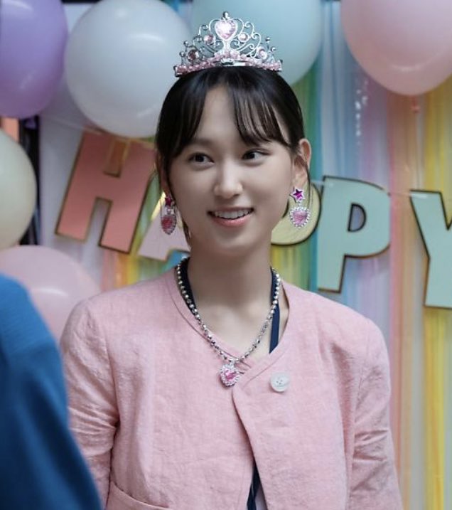 vorabae's tweet photo. 예쁘다👑💓 https://t.co/ZhK2BjEuWX