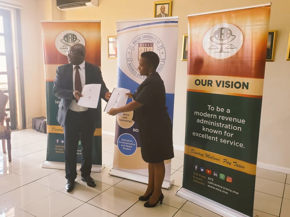 MRA_Malawi's tweet image. Today, MRA signed an MoU with MUBAS aimed at fostering collaboration in the development and delivery of a training program in Taxation and Customs that will lead to the award of a Postgraduate Certificate in Taxation and Customs at Msonkho House,Blantyre #TaxationTraining  #MUBAS