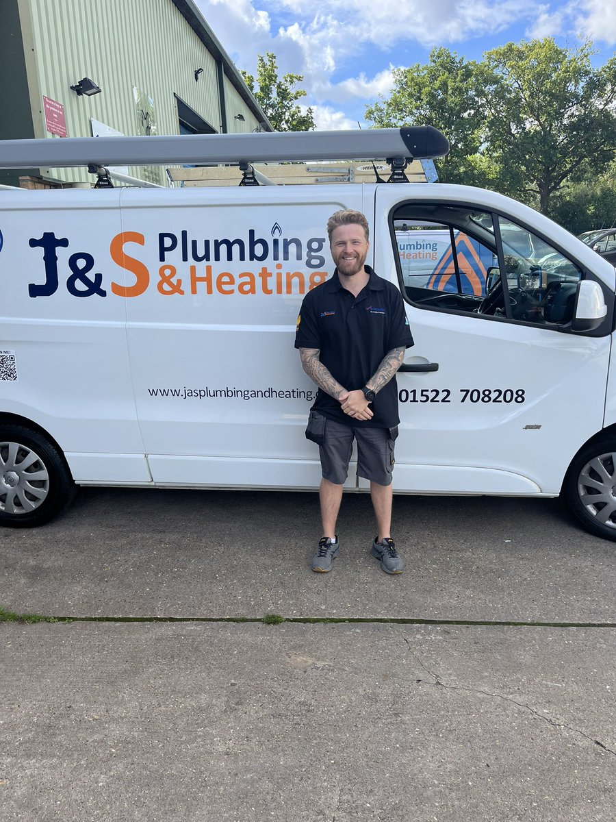 Introducing our newest engineer. 

Lewis is a fully qualified gas engineer with several years experience. 

#Lincsconnect 
#JASSafetytips