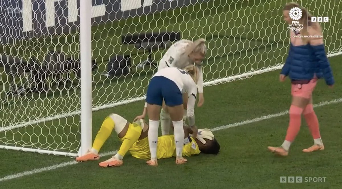 THijabis's tweet photo. Greatness is not measured by the number of your wins but how you behave in your moments of triumph and your acts of love& solidarity to your opponen. Well done @Chloe_Kelly98 @maryearps027 and #AlexGreenwood #WWC2023 #Eng #NIG #FIFAWWC2023 #HerSquad https://t.co/RmGGykIcCD