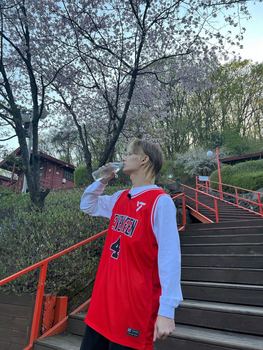 운동선수
가 아니라 매니저 입니다