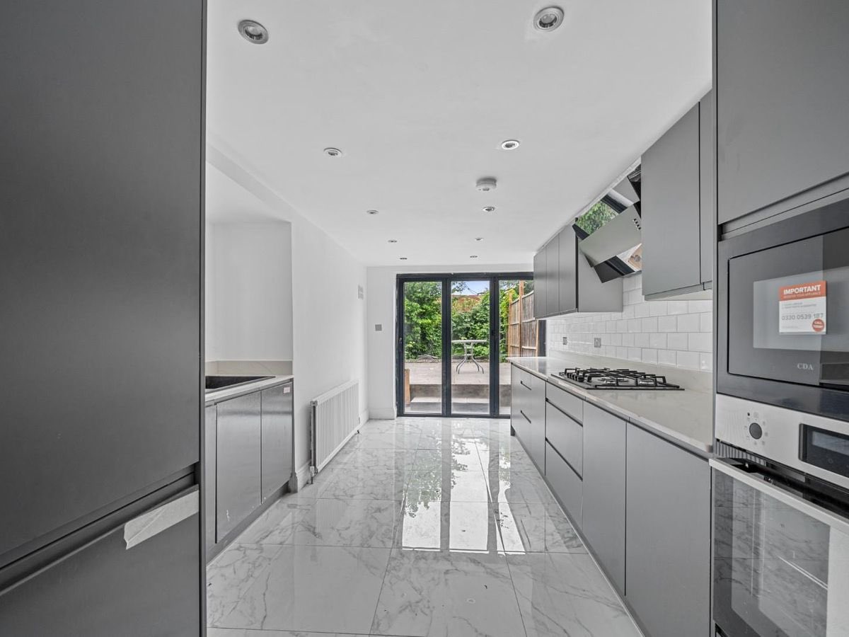 HuntersWestHampstead tweet media