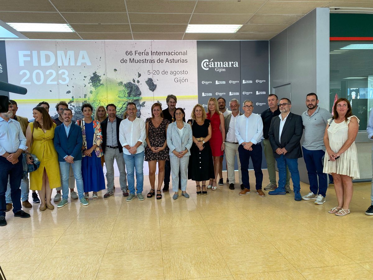 Delcais's tweet photo. Hoy hemos visitado la #Fidma2023 el @IUgrupoJGPA junto a nuestros alcaldes y alcaldesas y nuestro Consejero @ovizapico 

#ConvocatoriaXAsturies https://t.co/MnsHH8wxdR