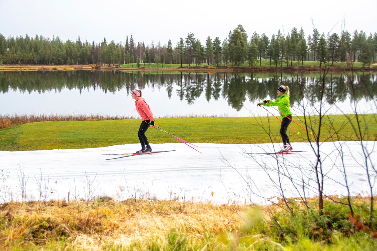 Kauden avaus lähenee – enää 60 päivää laskukauden avaukseen 🤩
Laskettelu- ja hiihtokausi Levillä avataan säilölumen turvin 6.10.2023! Kauden avauksen aikaan päästään myös ensi kertaa kääntämään kantteja Levi Glacierin rinteillä ⛷️🏂
#leviskiresort #levilapland