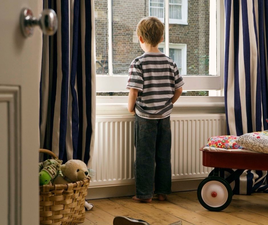 Question to our followers – What’s the legal age for leaving children home alone? 

Answer: Whilst there isn’t a minimum age, it is against the law to leave a child at home alone if it puts them at risk. 

More information can be found on the NSPCC page - nspcc.org.uk/keeping-childr…