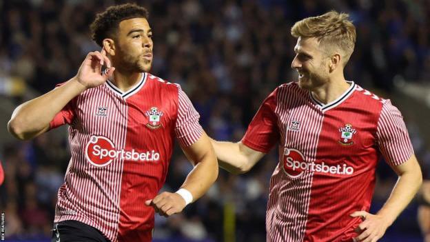 saints_analysis's tweet photo. Passes per defensive action against in the first matchday of the Championship (@Wyscout):

Southampton - 41.21
Leicester - 18.62
Middlesbrough - 18.36
Leeds - 17.35
Stoke - 16.83

#SaintsFC https://t.co/DfOQiai3FE