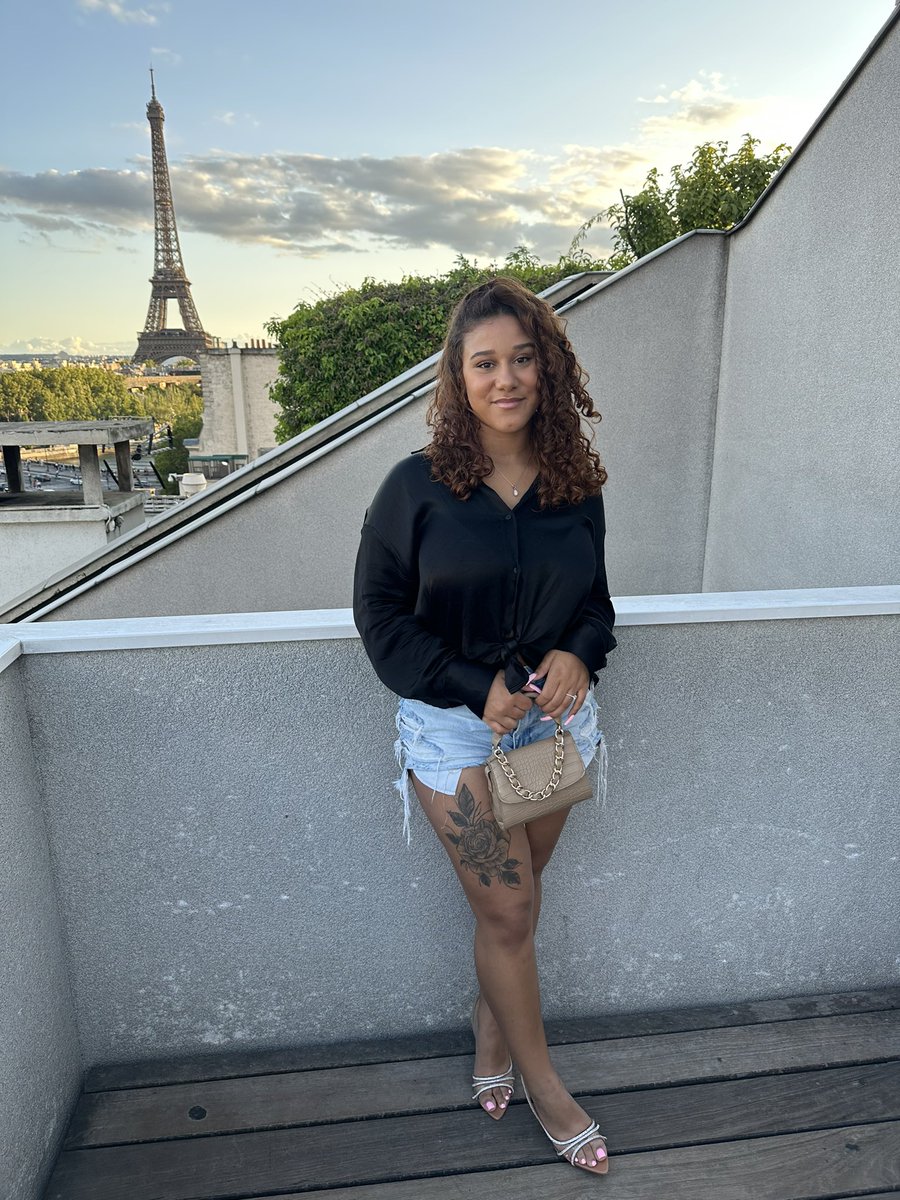 lety0416's tweet photo. Letty in Paris!🩷 https://t.co/JxkNbN5Wl8