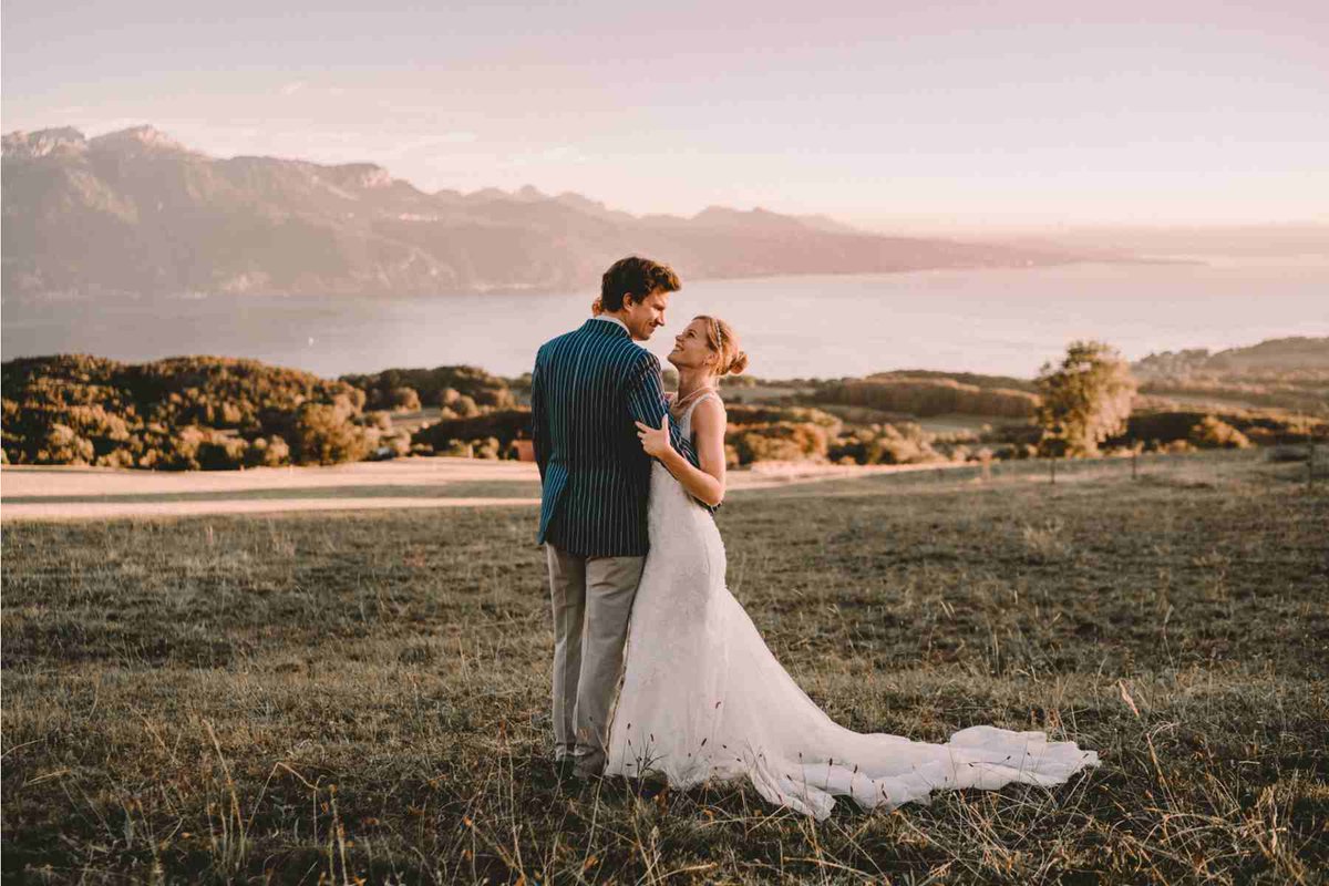 weddings_map's tweet photo. Destination Wedding

Hi there! 

Destination weddings are our specialty. We are available all around Europe and the world. We will shoot your whole D Day and more if you want! 

We make your desires happen. 

#weddingplanner #wedding #weddinginspiration #weddingday https://t.co/Gr1fj21o7A