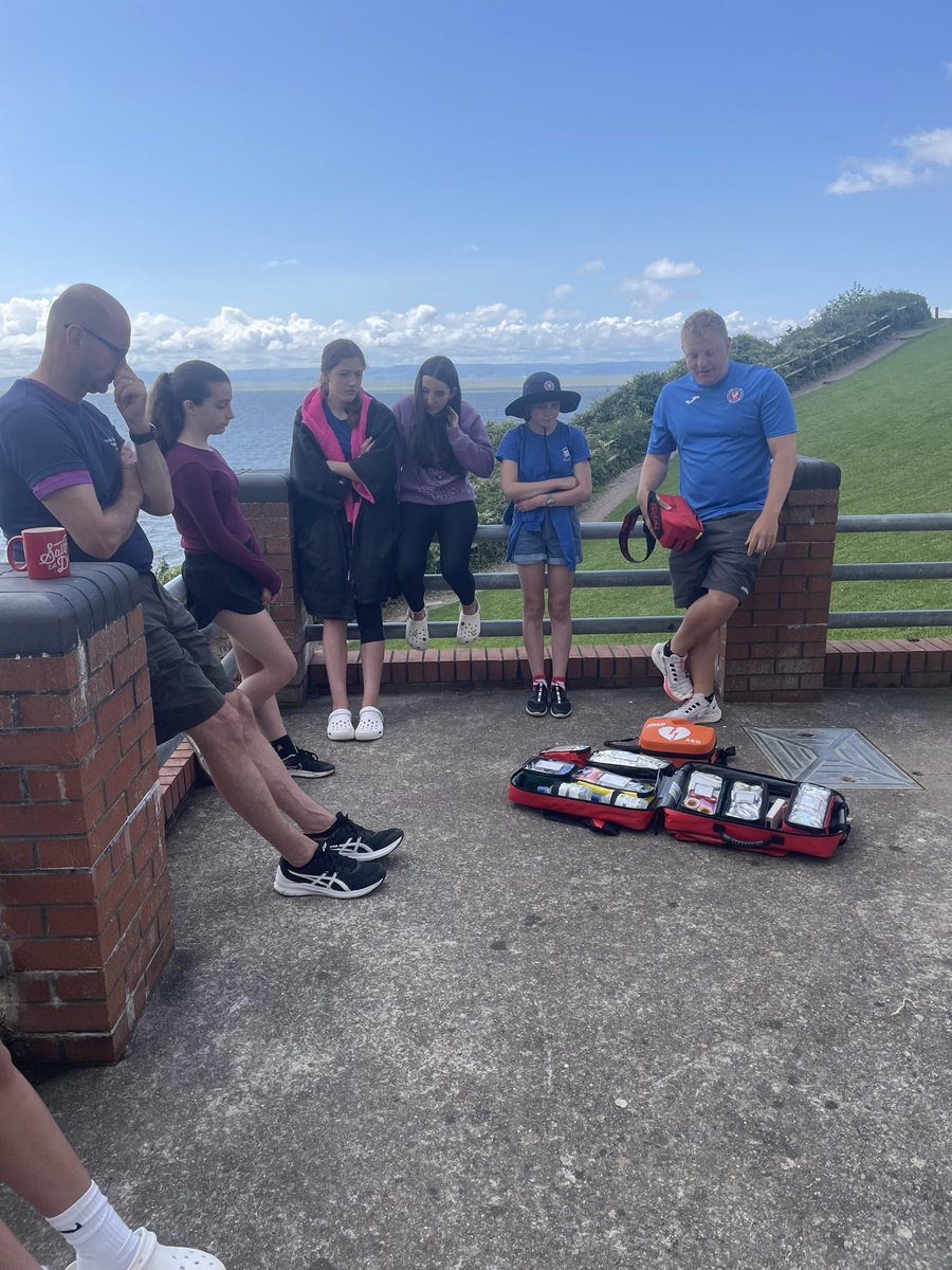 Rhoose Lifeguards tweet media