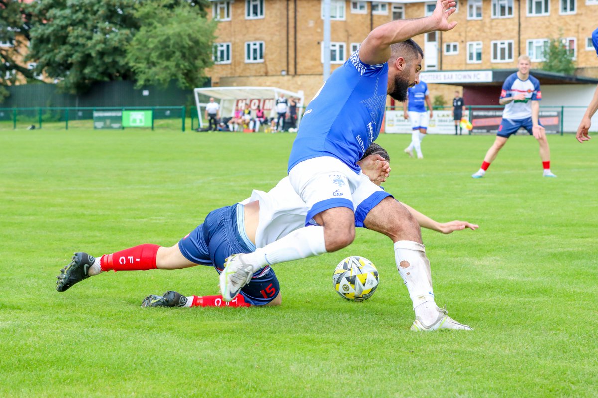 Nigel Hakes tweet media