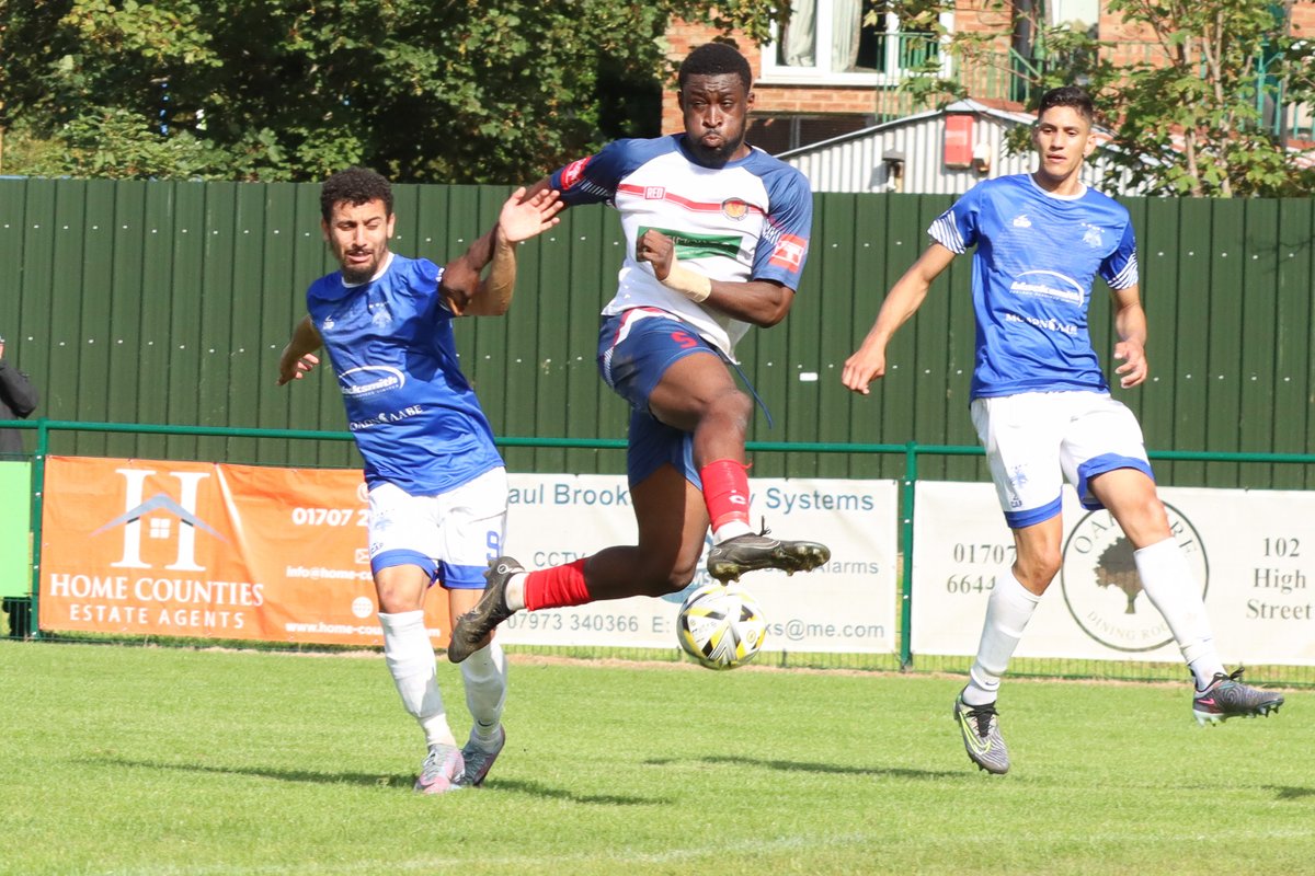 Nigel Hakes tweet media