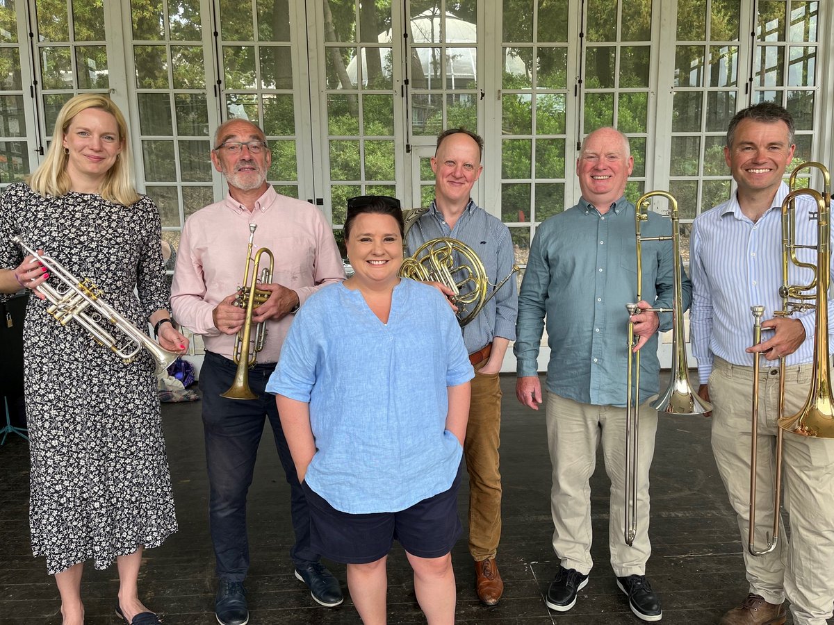 Image of Susan Calman and a BSO Brass Quintet