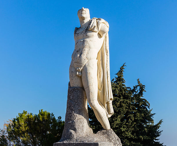 ¿#SabíasQue el #18septiembre se celebra el Día de la Ruta Vía de la Plata? Localidades a lo largo de este itinerario conservan la esencia de su legado romano y con el #DíaDeLaRuta celebran el nacimiento de #Trajano, el primer emperador romano no procedente de la Península Itálica