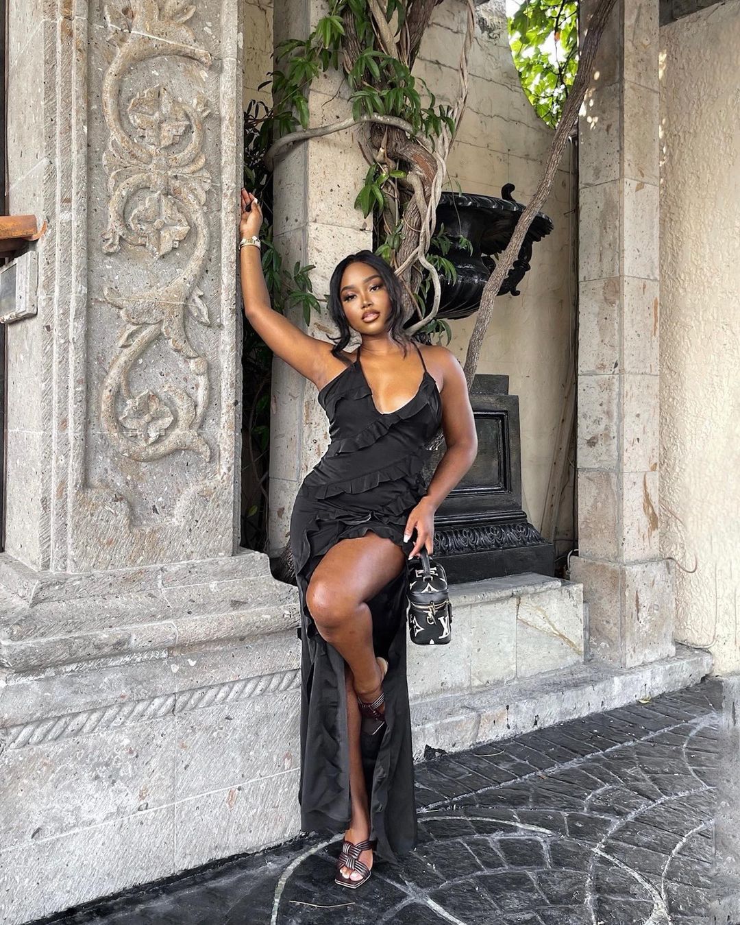 Little black dress for black tie event outlet