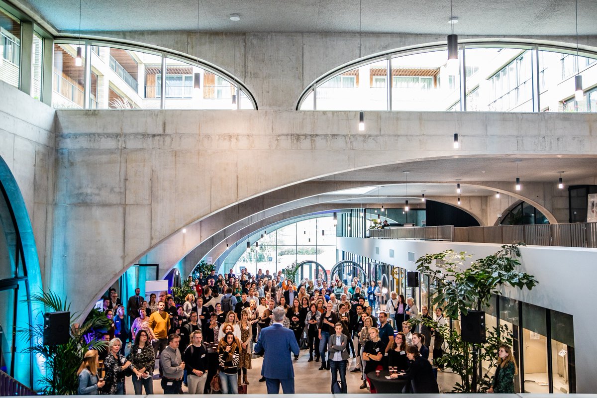 Interoperabili-wattes? 🤯 Weten waar #interoperabiliteit over gaat + wat je er mee kunt? Op de #Ysisdag laten we je met een workshop op een interactieve manier de wereld van gegevensuitwisseling ervaren. Ga voor alle Ysisdag sessies en informatie naar ▶️ bit.ly/44oTurM