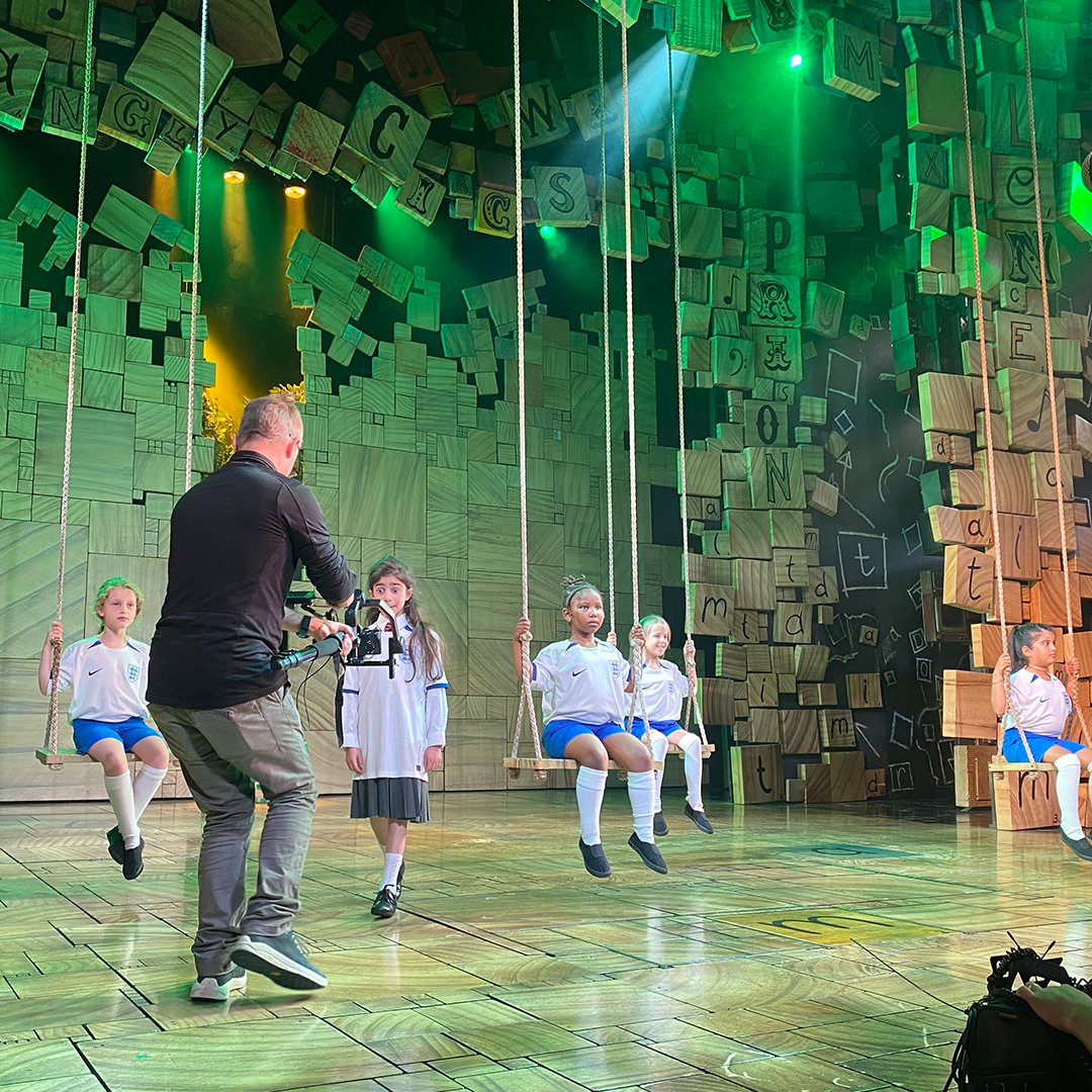 MatildaMusical's tweet photo. When I grow up I will be a Lioness…

Something very special happened this morning before the @Lionesses game! Full video coming soon! #MatildaTheMusical ⚽️ https://t.co/8kBxlQWYtx