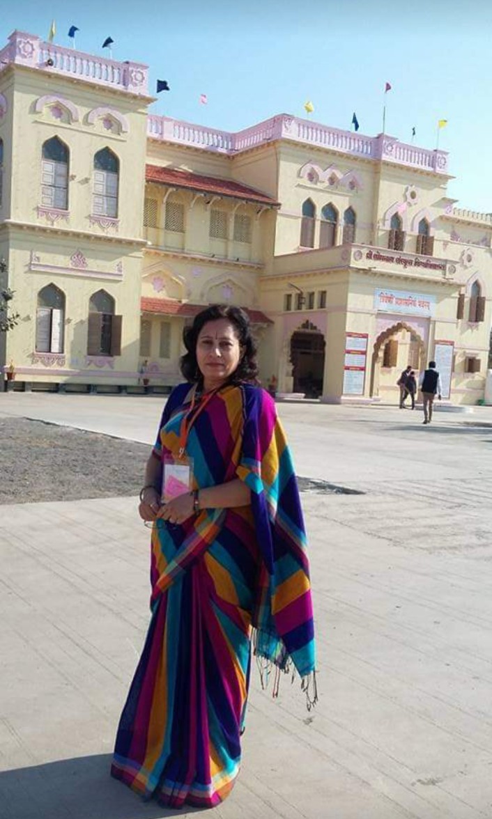 DrSTrivedi8's tweet photo. #NationalHandloomDay2023 
#MyHandloomMyPride @ @SanskritShree https://t.co/uwMG1bWnx3