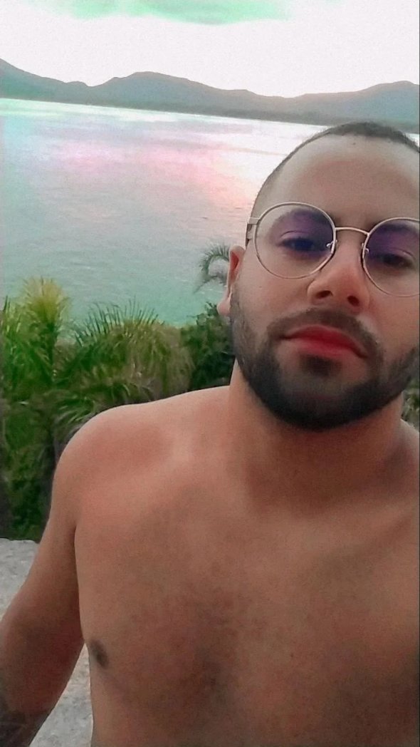 Alisson_Felippe's tweet photo. Barra da Lagoa SC https://t.co/zUU1aFfe3a