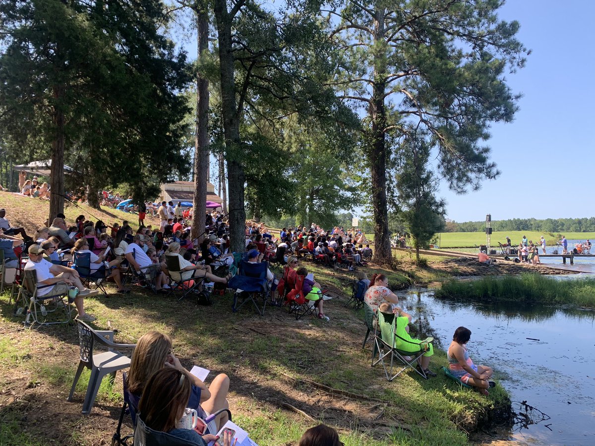 eccc_football's tweet image. Huge thank you to Clark Venable Baptist Church for hosting our team for Church and lunch this week!!

#Brotherhood