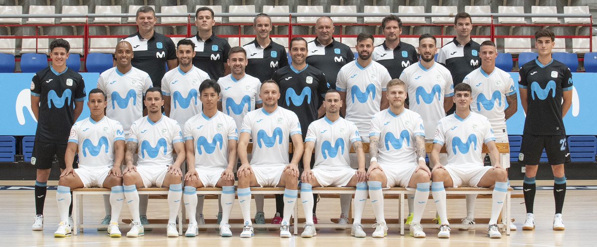 📸 𝙁𝙤𝙩𝙤 𝙤𝙛𝙞𝙘𝙞𝙖𝙡 #𝙈𝙤𝙫𝙞𝙨𝙩𝙖𝙧𝙄𝙣𝙩𝙚𝙧𝙁𝙎 23/24

👍🏻 ¡La tenemos! ¡La plantilla interista al completo posa en el Pabellón #JorgeGarbajosa! 🔝💙💚

➕ intermovistar.com/2023/08/07/mov…

#InteristaSoy #GanarVencerTriunfar