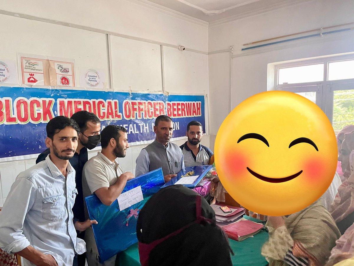 hwcbonhama's tweet photo. ATTENDED MEETING AT SDH BEERWAH RELATED NCD SCREENING AND DATA UPLOADING. 
BMO BEERWAH WHO JOINED OFFICE TODAY AFTER PERFORMING HOLY #HAJ WAS GIVEN WARM WELCOME BY COMMUNITY HEALTH OFFICERS ( MLHPs) OF THE BLOCK  @bmobeerwah 
@dicbudgam 
@DC_Budgam 
@DrbashirK4121 
@Hwcgondipora https://t.co/3ppFZMUJ12