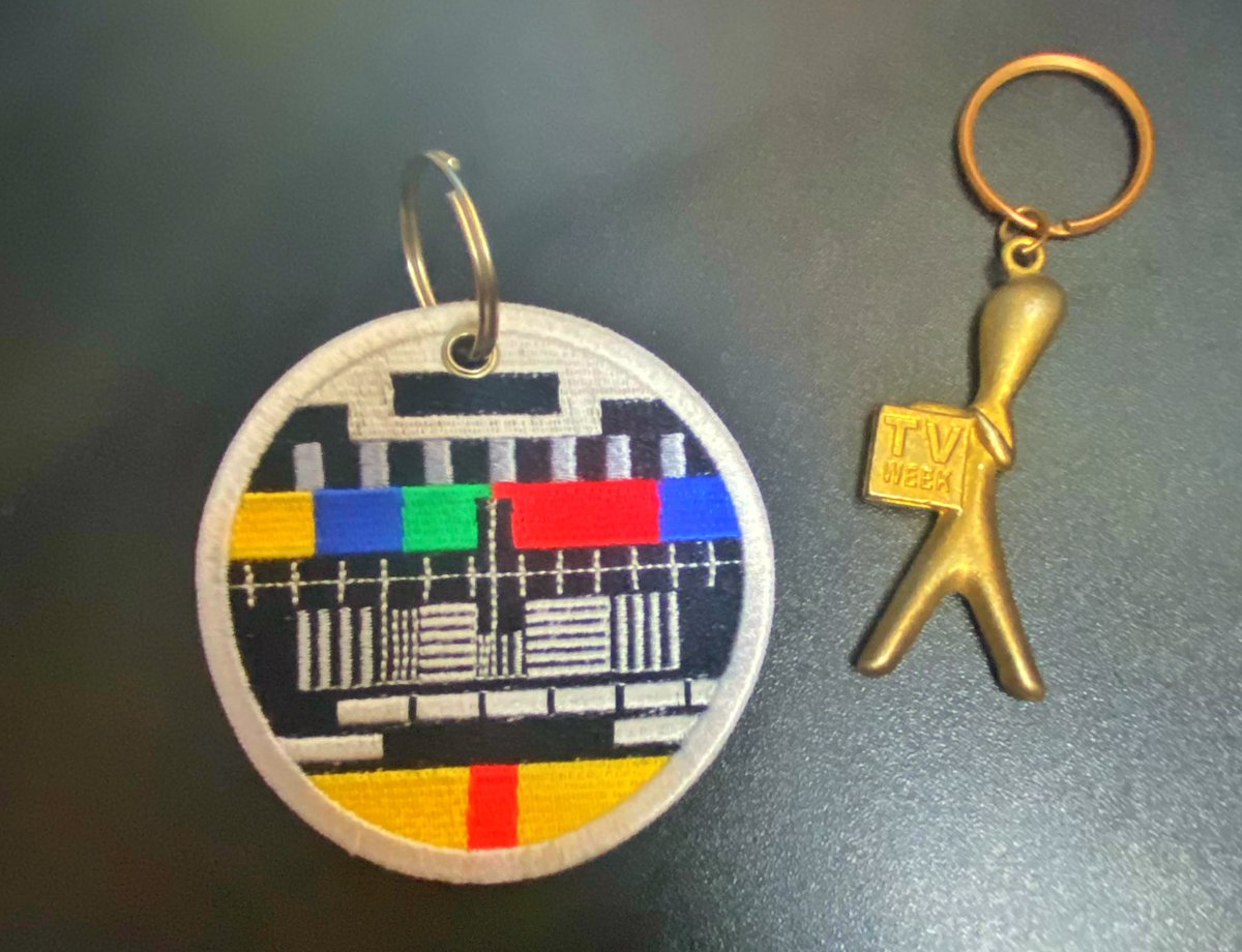 Damisnoe's tweet image. Tonight’s @TV_Blackbox podcast                 Show ‘n Tell. Share your TV memorabilia! @rob_mcknight @SteveMolk @abbeytintin