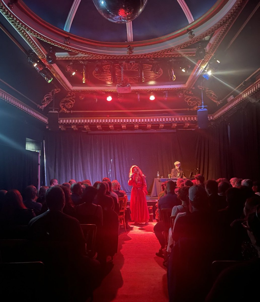 Julie-ann Laidlaw tweet media