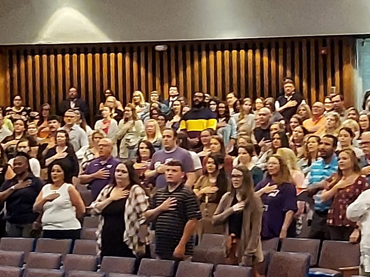 MuncieSchools's tweet image. We're off and running at this morning's Welcome Back for staff.