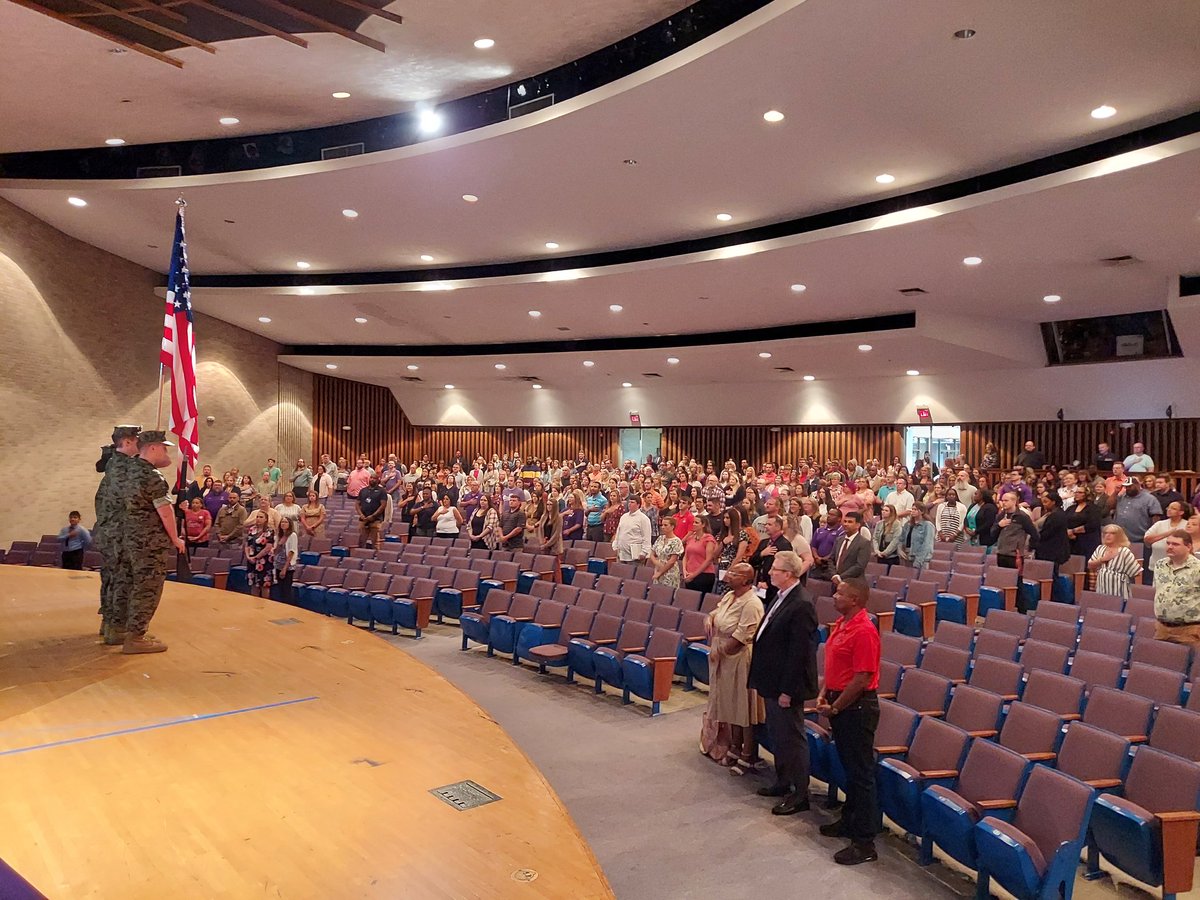 MuncieSchools's tweet image. We're off and running at this morning's Welcome Back for staff.