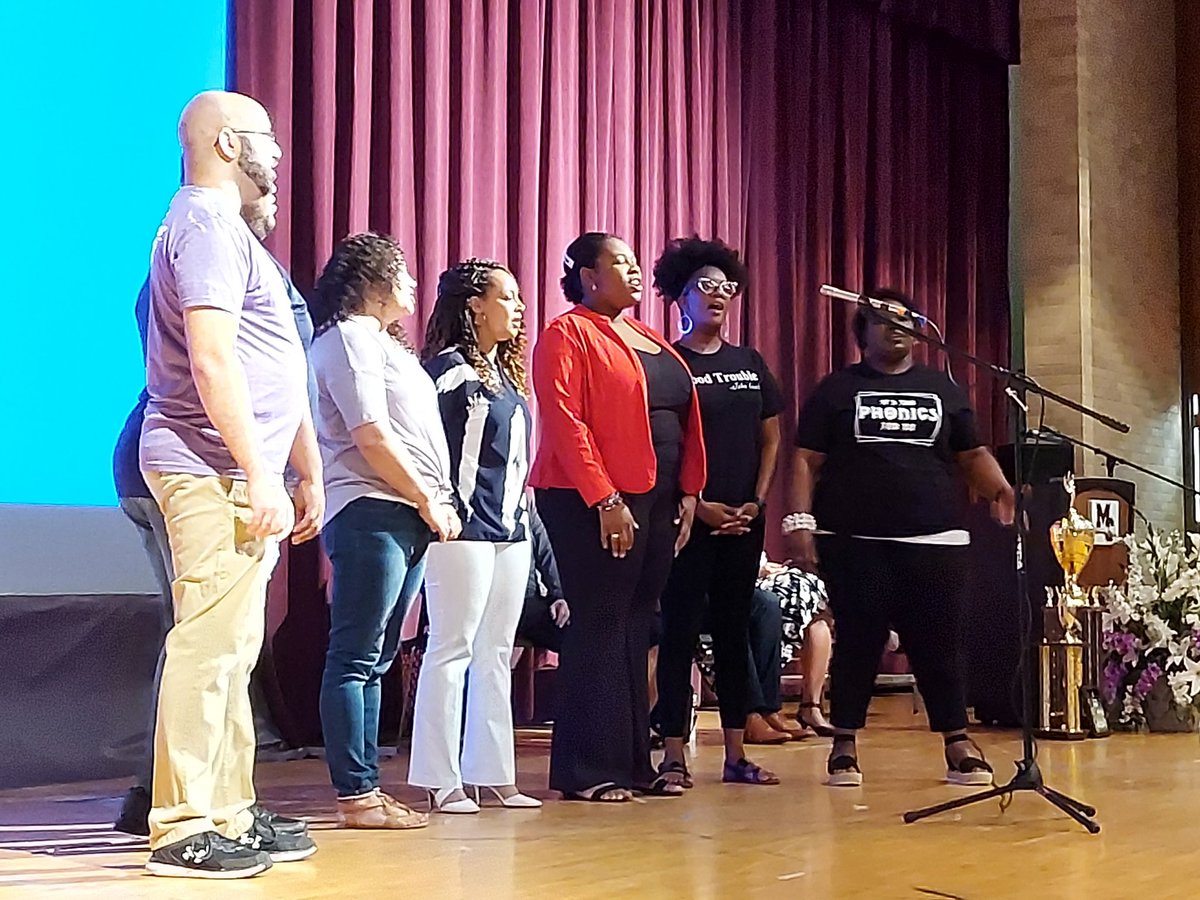 MuncieSchools's tweet image. We're off and running at this morning's Welcome Back for staff.