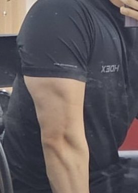 changbinbelly😦 tweet media