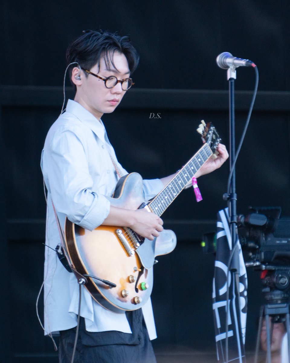 230805 #실리카겔 #김춘추
자연광 김춘추...