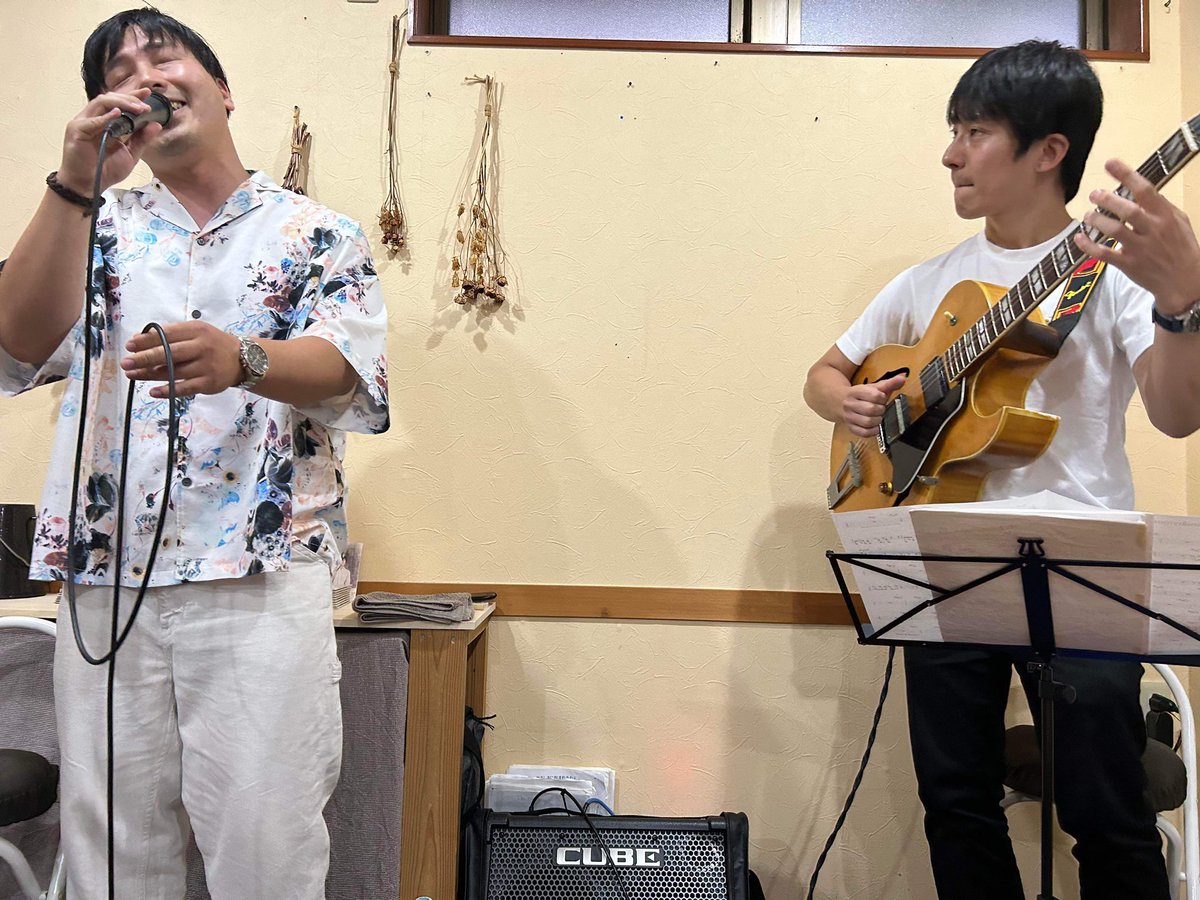 AMOMA_official's tweet photo. わずか2日間のプチ東海ツアー、駆け抜けました。短い時間でしたが、沢山の実りがありました。

沢山の方々に聴いていただき喜びが溢れました。 https://t.co/ItPcOxU6ZC